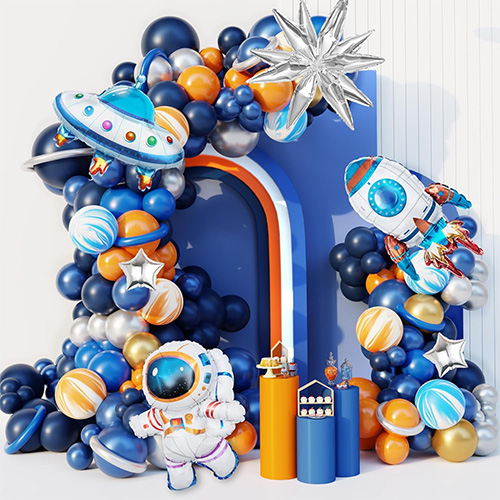 Ghirlandă de baloane spațiale